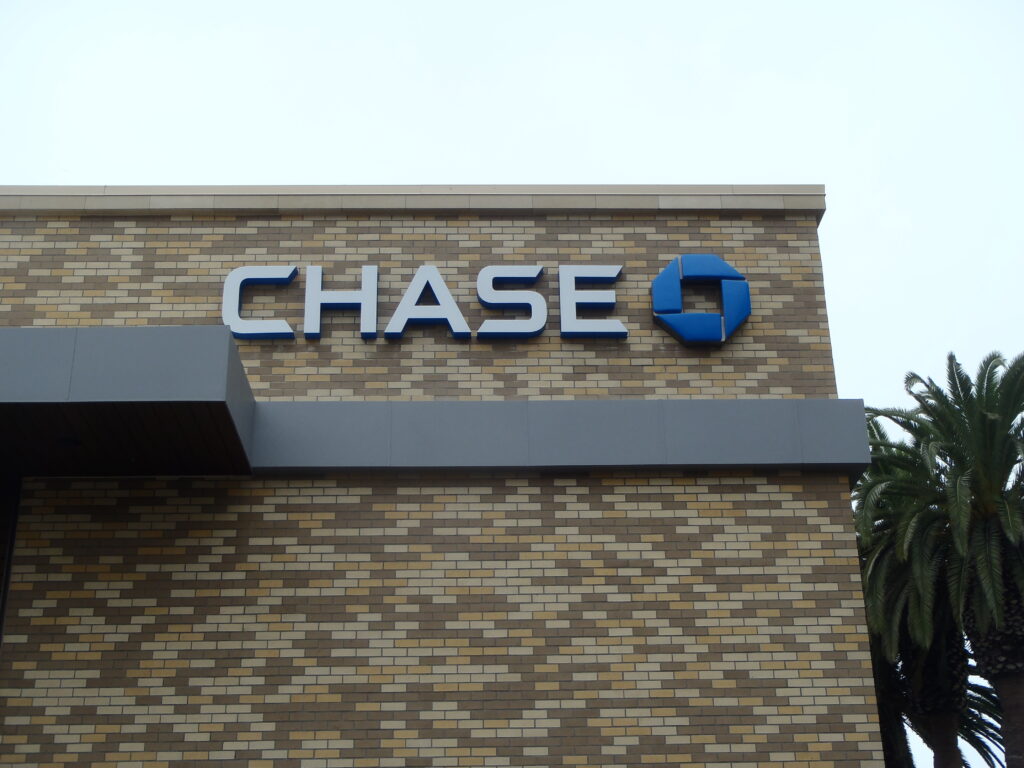 chase bank newport oregon